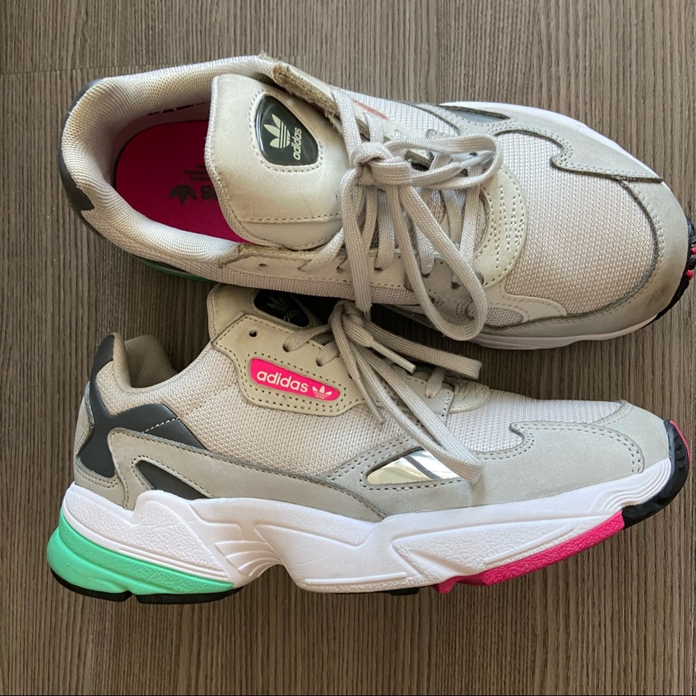 Adidas Falcon Sneakers